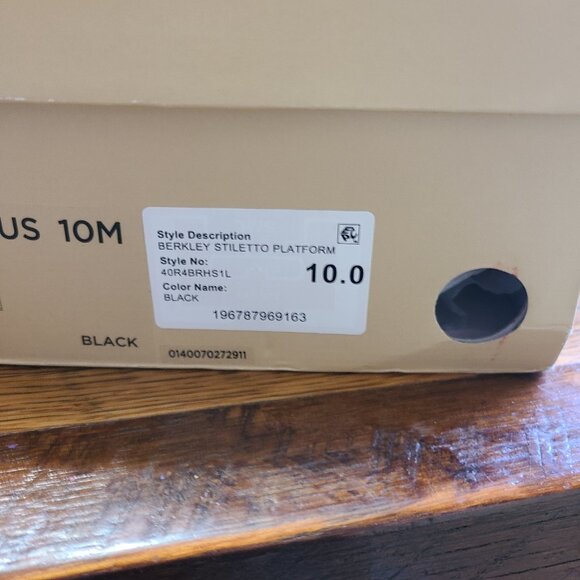 NWB MICHAEL KORS BERKLEY LEATHER PLATFORM STILETTO BLACK SANDAL $145 SIZE 10 - Picture 7 of 7